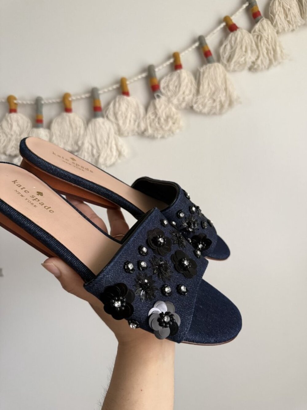 Kate Spade Alice Denim Sequin Flowers Slide Sandals Blue Glam Feminine Coquette - Picture 5 of 7